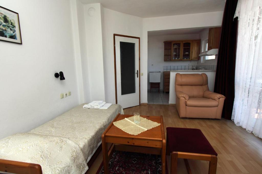 Family Hotel Verona Sozopol Habitación foto